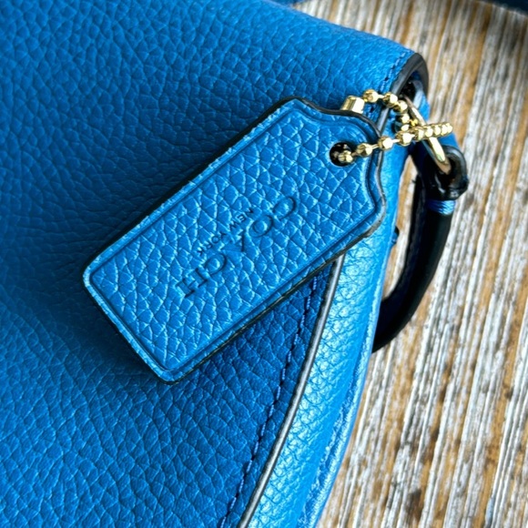 Coach Bag Turnlock Crossbody - Picture 17 of 17